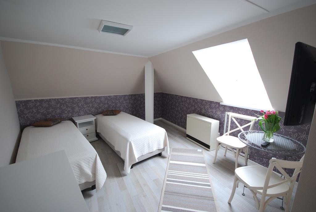 Suviste Guesthouse Κουρεσάαρε Εξωτερικό φωτογραφία